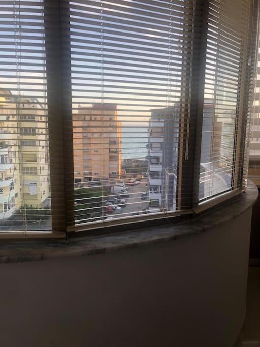 Cozy 1-Bedroom Flat, Beachside Драч Екстериор снимка